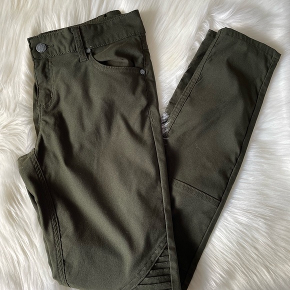 PRANA⚜️Women’s Brenna Stretch Mid Rise Skinny Leg Green Pants Size 4 - Picture 6 of 6